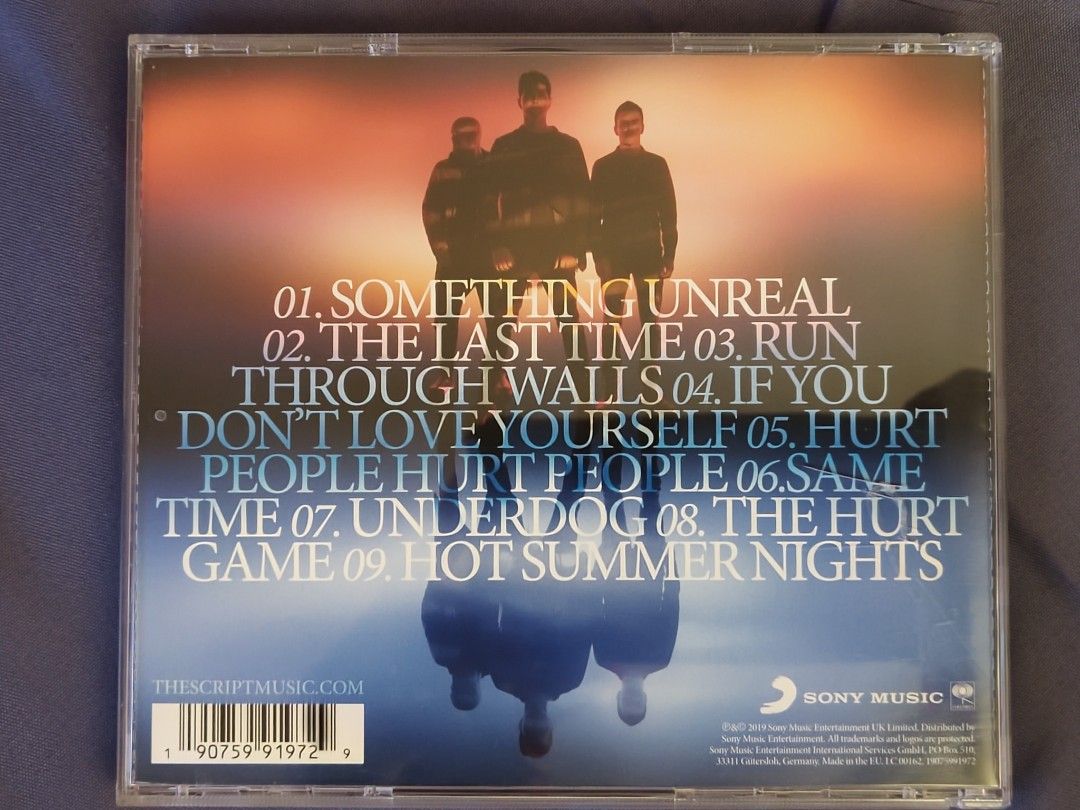 The Script - Sunsets & Full Moons (EU) (Category: Vinyls) located in Angeles City. Submitted by the-wonder-store (Listing ID 1394856783, Image 2). Description: Features popular tracks: "Something Unreal", "The Last Time", "Run Through Walls", and more. Pre-owned Disc in great condition Made in EU Payment: GCash Shipping: J&T.