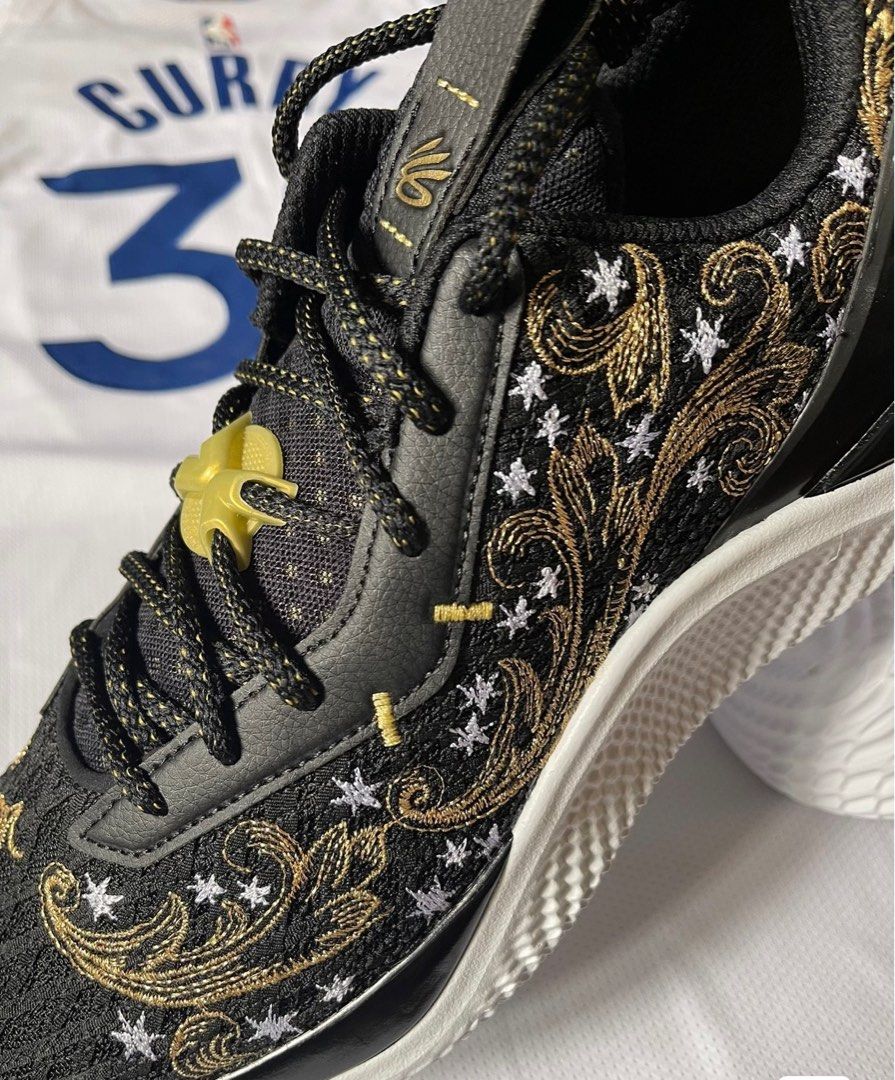 Under Armour Curry 10 Met Gala PE US11.5, 男裝, 鞋, 波鞋- Carousell
