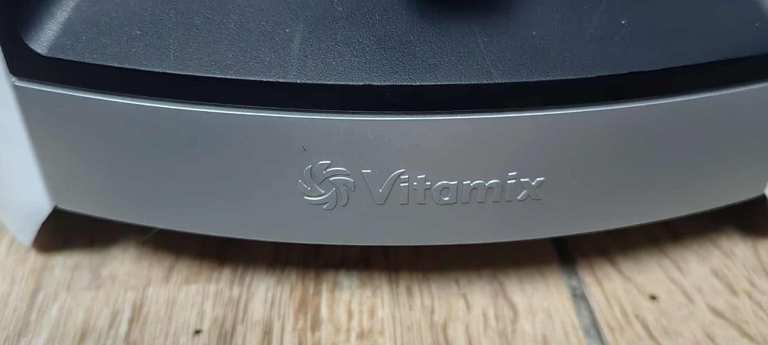 Vitamix A2300 Blender (Category: Juicers, Blenders & Grinders) located in Rizal. Submitted by joan5505 (Listing ID 1394815217, Image 3). Description: Vitamix A2300 Blender Almost New Ascent Series 110v 50-60hz Made in U.S.A 64oz Complete Pick up in Taytay 17500.