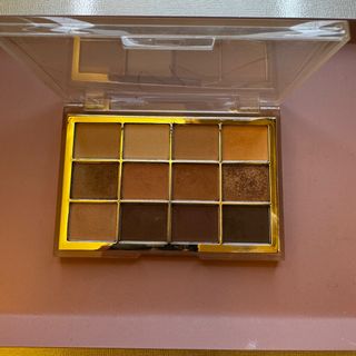 （分類：）位於 。 由 Declutterproject. 提交（商品編號 1394899341，圖片 1）。簡介： 。