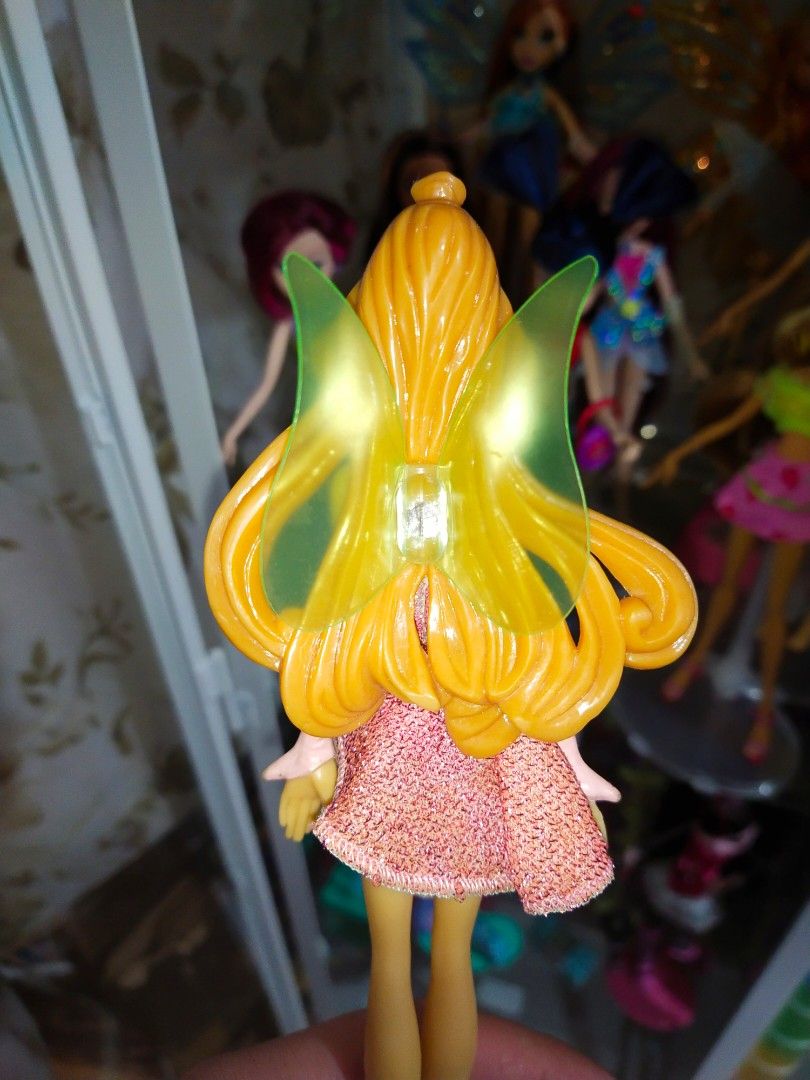 Winx club Flora figure (Category: Figurines & Statues) located in Baguio. Submitted by ems_collects (Listing ID 1394902740, Image 3). Description: * Fixed price * Open for layaway * Shipped from France * Payments thru gcash * j&t courier.