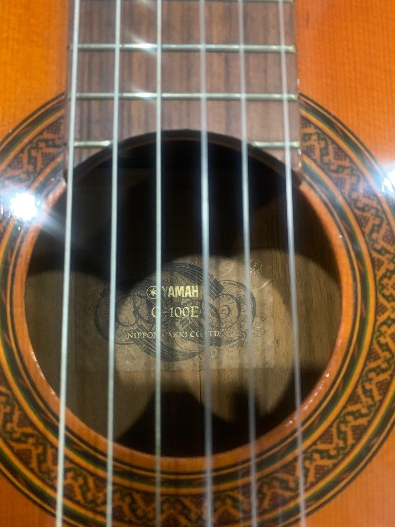 Yamaha G-100D classical guitar (Category: Musical Instruments) located in Makati City. Submitted by gotsgoods2022 (Listing ID 1394844099, Image 1). Description: - Vintage (1977) Yamaha G-100D nippon gakki. GOLD LABEL - superb sound - steal price!! .