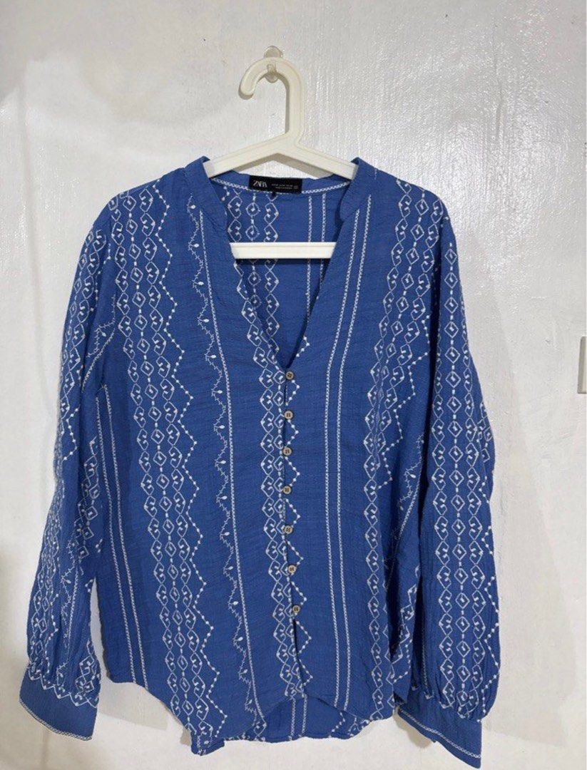 Zara embroidered top (Category: Longsleeves) located in Morong. Submitted by declutterbyJD (Listing ID 1394967005, Image 1). Description: Med on tag. Orig zara bought brom Glorietta..