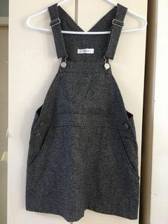 韓國牌子 milkcocoa molly's 可愛少女款花灰色工人裙／背心連身裙/吊帶裙 grey one piece/ dress／overall made in korea64215707344258110