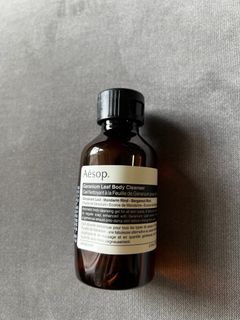 （分類：）位於 。 由 storelalala 提交（商品編號 1395058506，圖片 1）。簡介： 。
