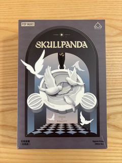 INSTOCKS] POP MART SKULLPANDA The Compass of Light Figure