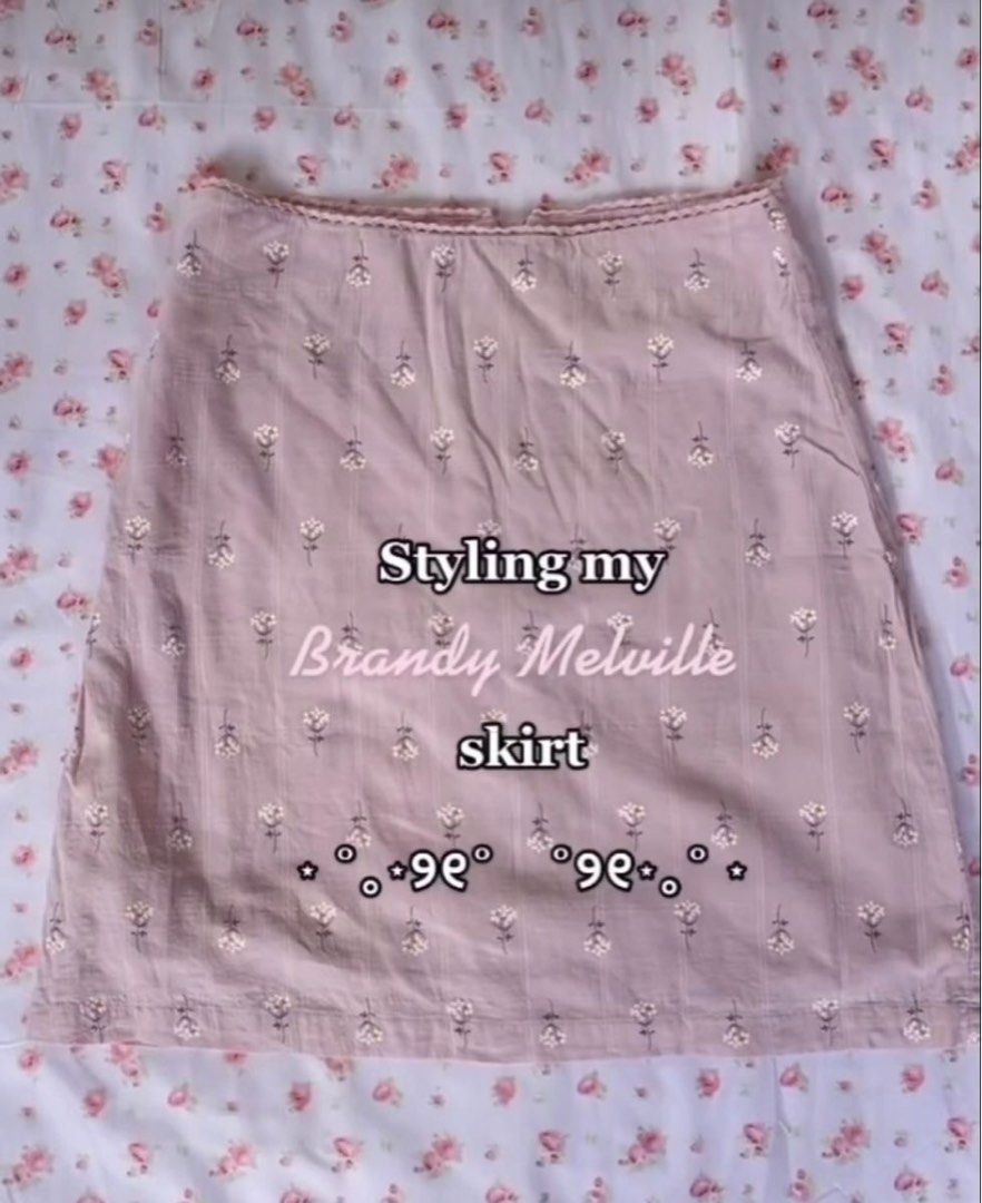 brandy melville skirt (Category: Skirts) located in Marikina City. Submitted by prttypieces (Listing ID 1395068212, Image 1). Description: .