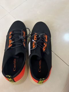 Carlfit 黑色運動鞋64219497270529110