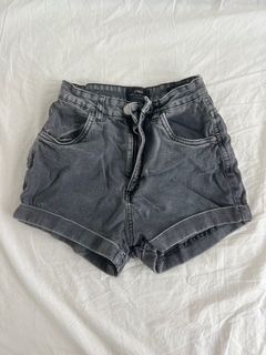 (Category: ) located in . Submitted by wterm3lon (Listing ID 1395052844, Image 1). Description: .
