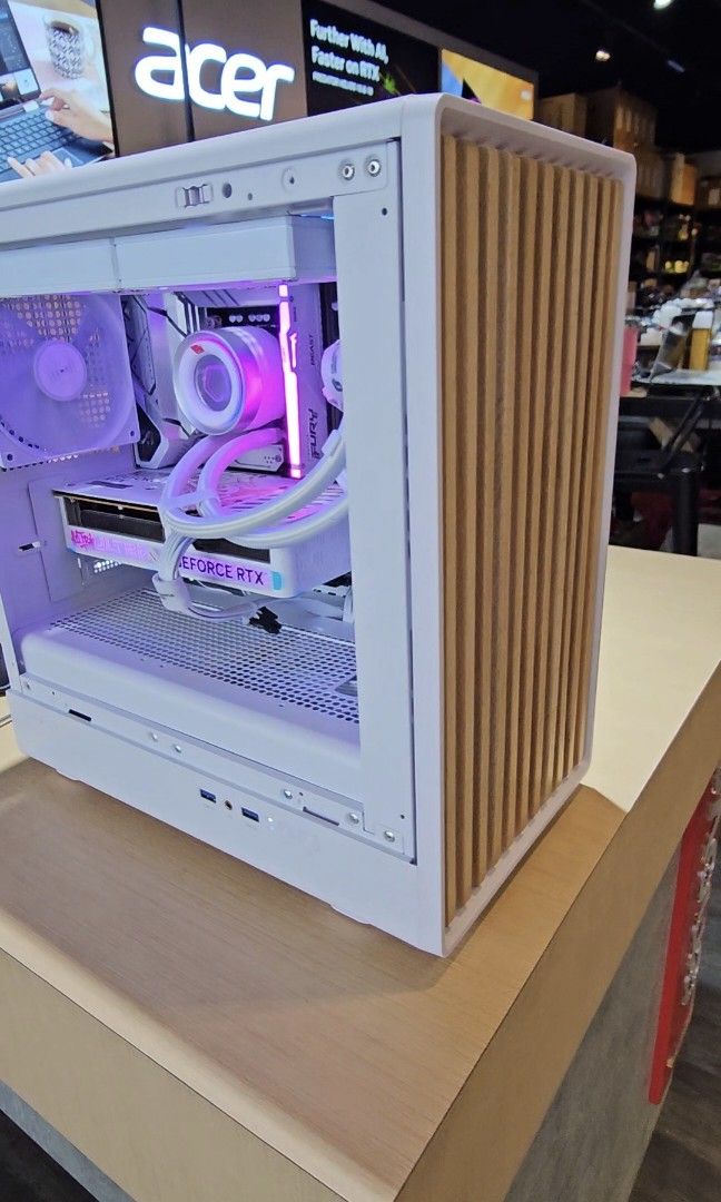 Customize Pc (Category: Desktops) located in Kuala Selangor. Submitted by hen0205 (Listing ID 1367080147, Image 3). Description: .