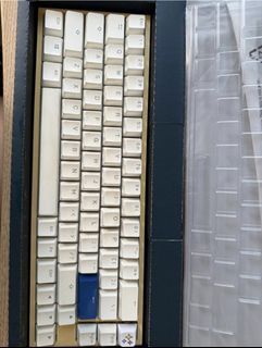 (Category: ) located in . Submitted by lol12985 (Listing ID 1395024758, Image 1). Description: .