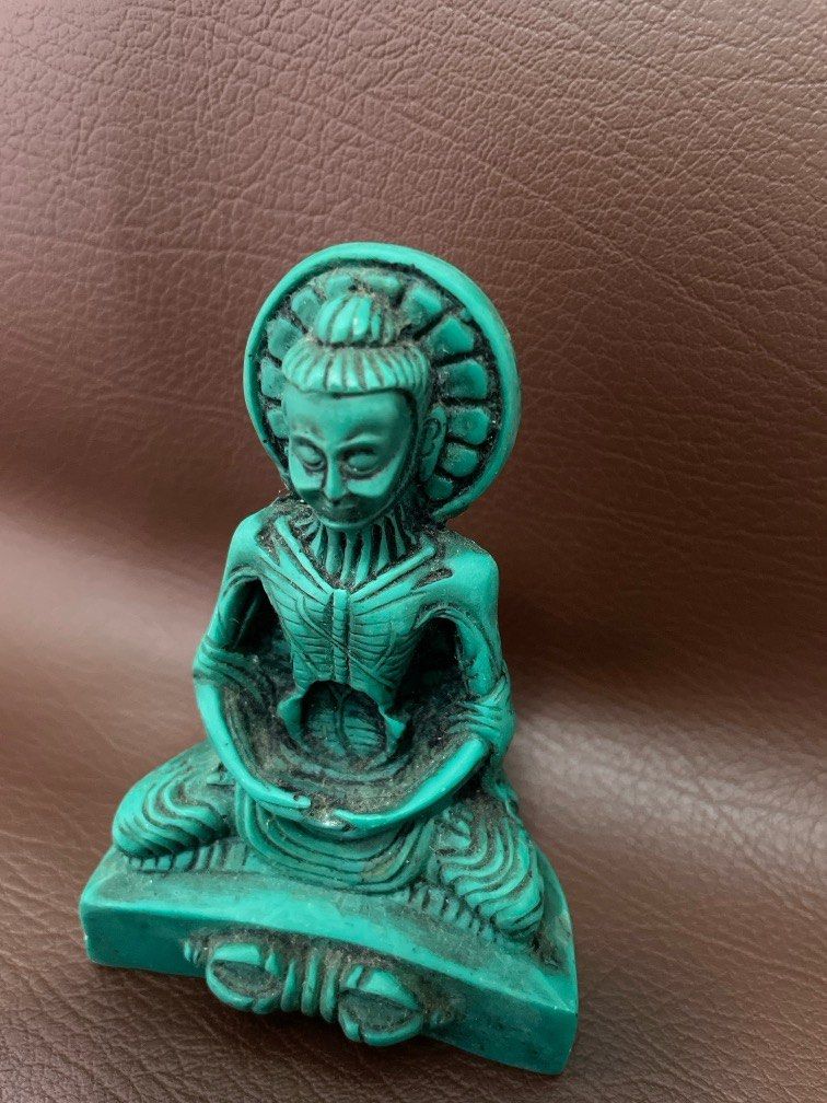 Emaciated buddha (Category: Religious Items) located in Puerto Princesa. Submitted by rustyvault (Listing ID 1394972724, Image 2). Description: Bought from nepal. Made of resin. For shipping only. Thanks..