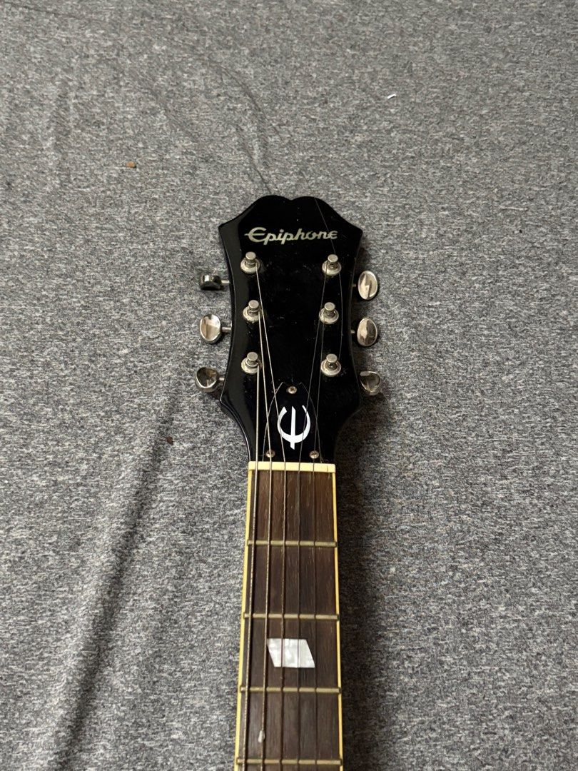 Epiphone Casino Coupe VS (Category: Musical Instruments) located in Bacoor. Submitted by diannaaaaa (Listing ID 1395072739, Image 3). Description: Electric Guitar · Color/ Finish: Vintage Sunburst · Technology: Hollow Body · Body Shape: ES Shape · Strings: 6 string · Neck construction: Set in neck · Frets: 22 · Scale Length: 24,75” (629 mm) · Body Material: Maple laminated · Top: Maple veneer RFS: Loss of interest :( For faster transaction, kindl