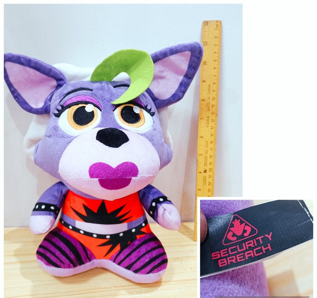 Five Nights at Freddy Security Breach Edition Plush (Category: Plushies & Soft Toys) located in Quezon City. Submitted by babylianne (Listing ID 1395142486, Image 2). Description: Original Five Night's At Freddy Security Breach Edition Roxanne Wolf Bnew - 1200 Roxanne Wolf - 1000 In Excellent Condition AS IS - What you see is what you get Actual Photo Posted Color may vary due to lighting Kindly check the ruler or the battery for size reference.