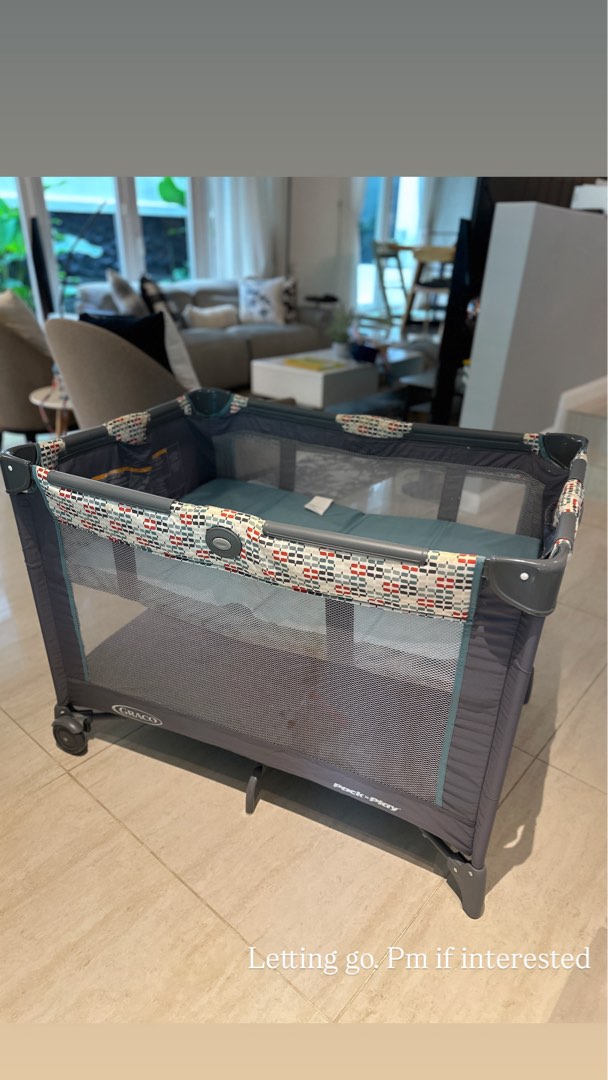 Graco Pack 'n Play Portable Playard with Push Button Fold, Babies ...