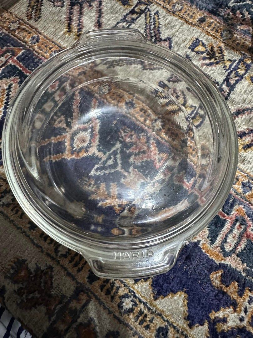 Hario Pyrex bowl w/ cover (Category: Food Organization & Storage) located in Antipolo. Submitted by queens.collections (Listing ID 1394994835, Image 3). Description: .