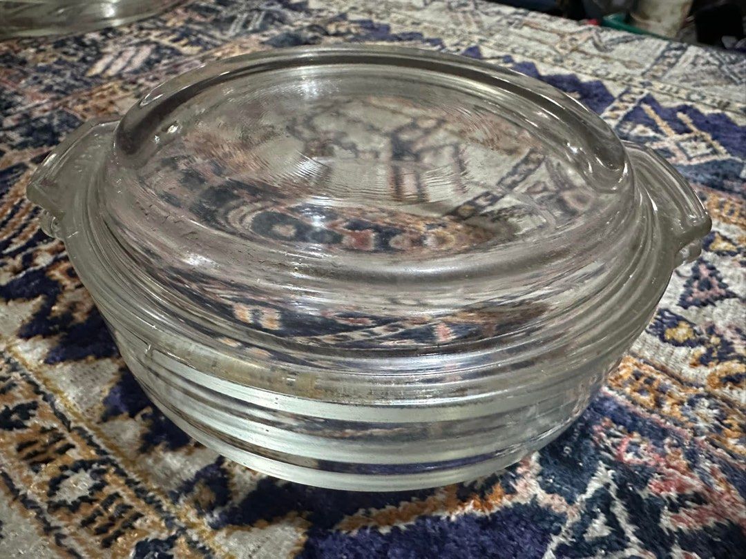 Hario Pyrex bowl w/ cover (Category: Food Organization & Storage) located in Antipolo. Submitted by queens.collections (Listing ID 1394994835, Image 1). Description: .