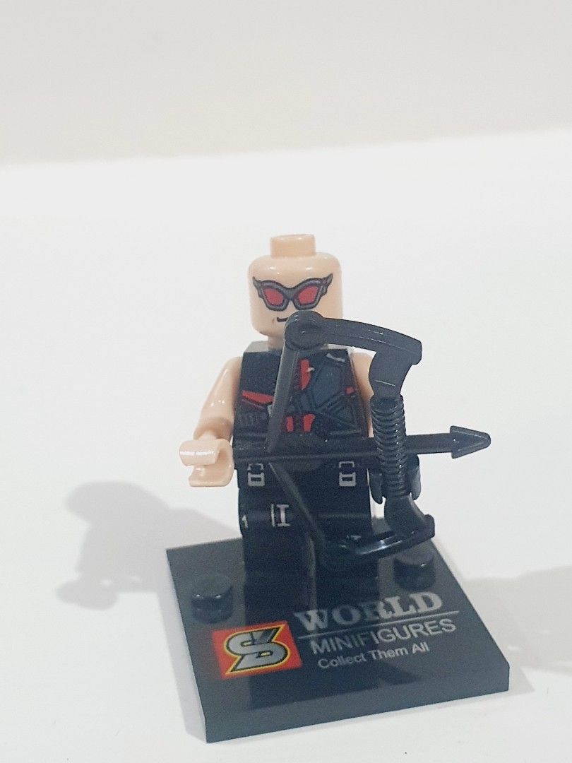 Hawk eye mini lego (Category: Lego & Building Sets) located in Las Pinas. Submitted by cherry_luvs_dresses (Listing ID 1395124033, Image 2). Description: good as new collectible super discounted price.