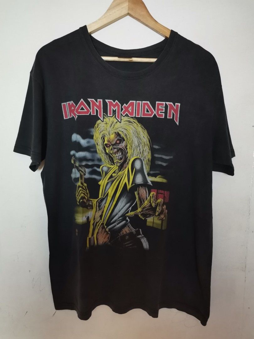Iron Maiden Graphic T-Shirt (Category: Tshirts & Polo Shirts ) located in Cebu City. Submitted by trex89 (Listing ID 1395026565, Image 1). Description: used large blank tag .