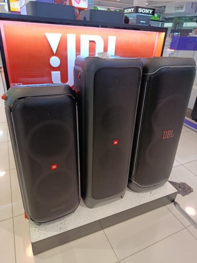 JBL PARTYBOX SPEAKER (Category: Soundbars, Speakers & Amplifiers) located in Quezon City. Submitted by maryann5721 (Listing ID 1395114452, Image 1). Description: JBL PARTYBOX SPEAKER Partybox encore Srp 24,999 Cash 18,800 Partybox Xtreme black Srp 19,999 Cash 14,400 Parybox xtream blue Srp 19,999 Cash 14,400 Parybox xtream speaker camo Srp 19,999 Cash 14,200 Boombox 3 black Srp 29,999 Cash 21,200 Boombox 3 speaker squad Srp 29,999 Net yr,ora Cash