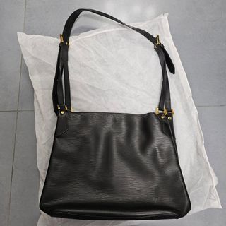 （分類：）位於 。 由 mmelok 提交（商品編號 1395080119，圖片 1）。簡介： 。