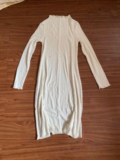 (Category: ) located in . Submitted by prettyandpaired (Listing ID 1394984760, Image 1). Description: .