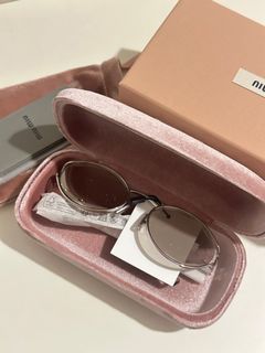 （分類：）位於 。 由 jewelcaseee 提交（商品編號 1392296296，圖片 1）。簡介： 。