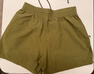 （分類：）位於 。 由 linglingsy 提交（商品編號 1395149835，圖片 1）。簡介： 。