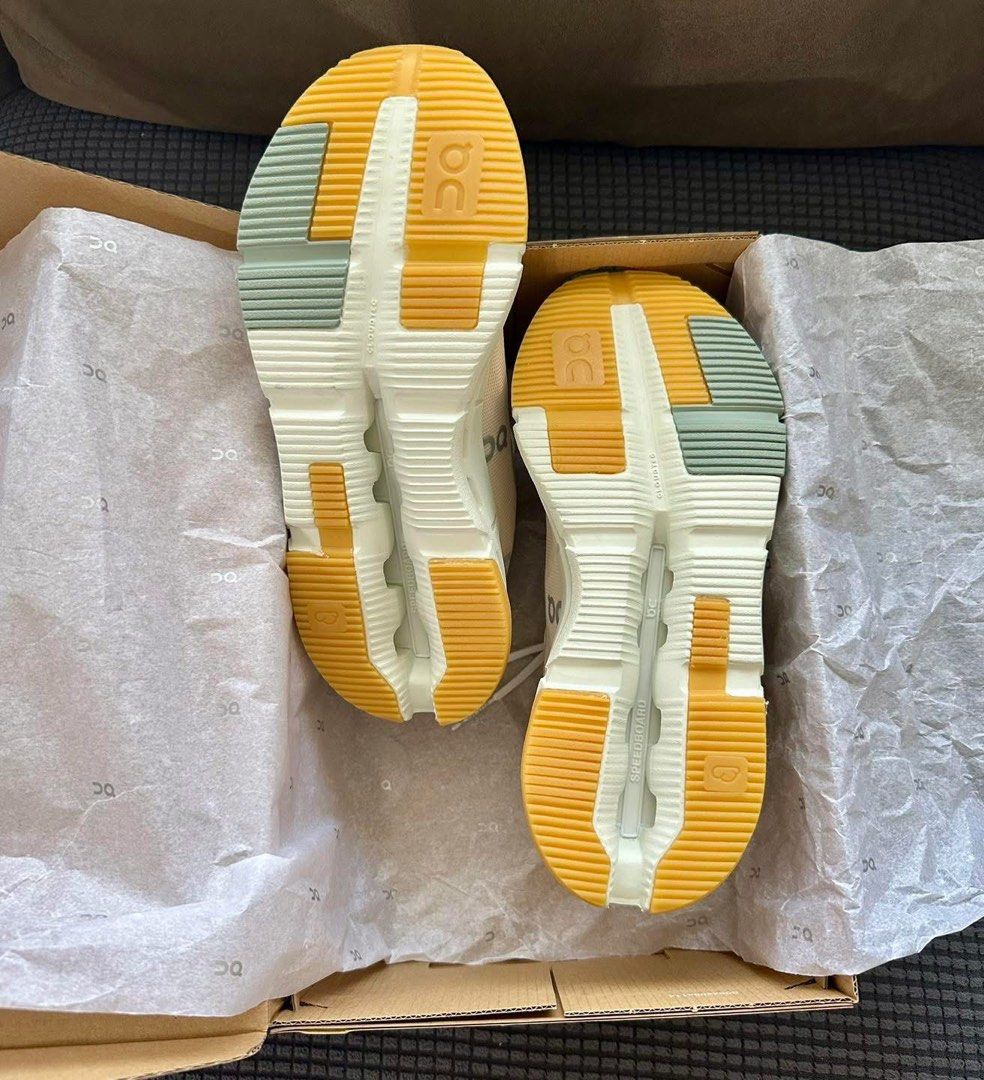 On Cloud Nova Form 2 (Category: Sneakers) located in Manila. Submitted by bokjoox (Listing ID 1395150407, Image 2). Description: Brand New Women ON CLOUDNOVA FORM 2 - Color - Dew / Mineral. - Size - 6 1/2. - Light weight. - Stylish. - Ultra - comfortable. - Perfect for all day wear. For inquiries, PM me for a prompt reply. Item expected to arrive from the US by 3rd week of October..