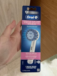 (Category: ) located in . Submitted by dora_sg (Listing ID 1395075835, Image 1). Description: .