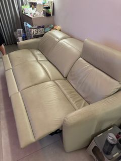 (Category: ) located in . Submitted by kntay1812 (Listing ID 1395097592, Image 1). Description: .