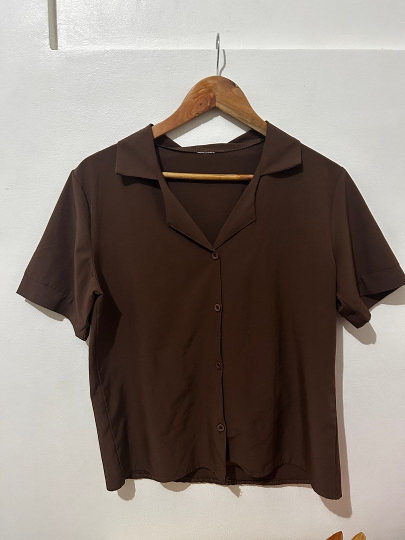 POLO (WOMEN’S) 5 colors available (Category: Blouses) located in Manila. Submitted by kxkcx (Listing ID 1395142517, Image 2). Description: See photos for all colors available 150 each last price.