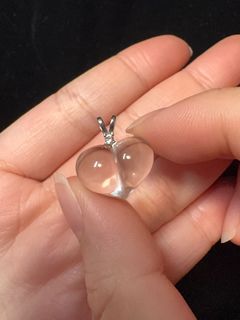 (Category: ) located in . Submitted by purplecrystals (Listing ID 1395011764, Image 1). Description: .