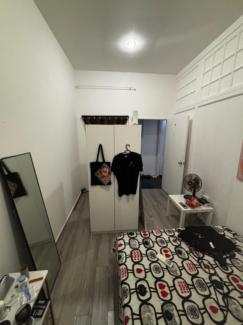 (Category: ) located in . Submitted by danvvll (Listing ID 1395081961, Image 1). Description: .