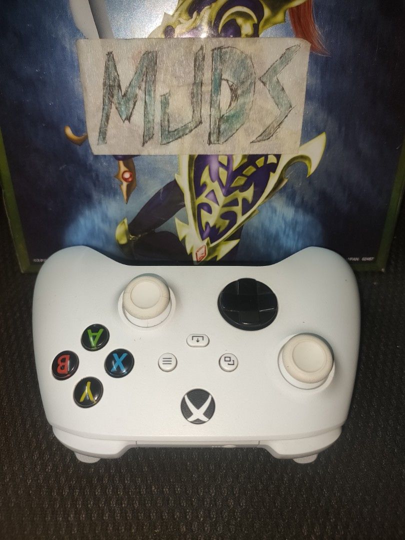 Xbox Wireless Controller - White (Category: Controllers) located in Quezon City. Submitted by kushala140 (Listing ID 1395022482, Image 1). Description: XBOX Series Controller Robotic White Tested Working Good All buttons Good Analogs Good Wire/Wireless Good Vibrations Check out pictures for more details No warranty test2sawa only dito sa amin PC 2200php Cash/Gcash Meet up Ever Gotesco Commonwealth Jollibee Feria Road Commonwealth .