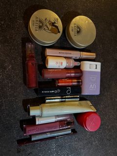 （分類：）位於 。 由 ilovelaufey_4 提交（商品編號 1395323243，圖片 1）。簡介： 。