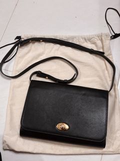 （分類：）位於 。 由 vmiley.sell 提交（商品編號 1395276954，圖片 1）。簡介： 。