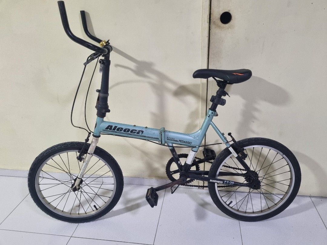 Singapore Aleoca Folding Bicycle Aleoca Folding Bike Good Condition, Sports  Equipment, Bicycles