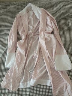 （分類：）位於 。 由 tipsytofu 提交（商品編號 1395179330，圖片 1）。簡介： 。