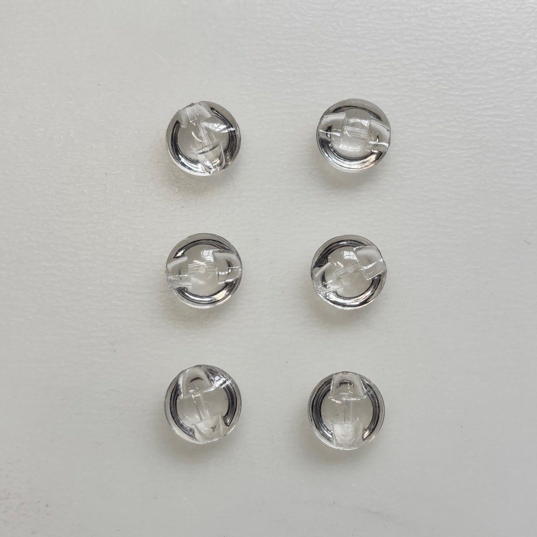 Assorted Button (new) (Category: Craft Supplies & Tools) located in Singapore. Submitted by jaco98 (Listing ID 1395200681, Image 3). Description: 1) 6x transparent (new) - 30 cents each Diameter 1.5cm 2) 2x green metal (new) - 20 cents each Diameter 1.3cm 3) 1x gold (new) - 50 cents Diameter 1.5cm 4) 1x pearl gold (new) - 50 cents Diameter 1.2cm.