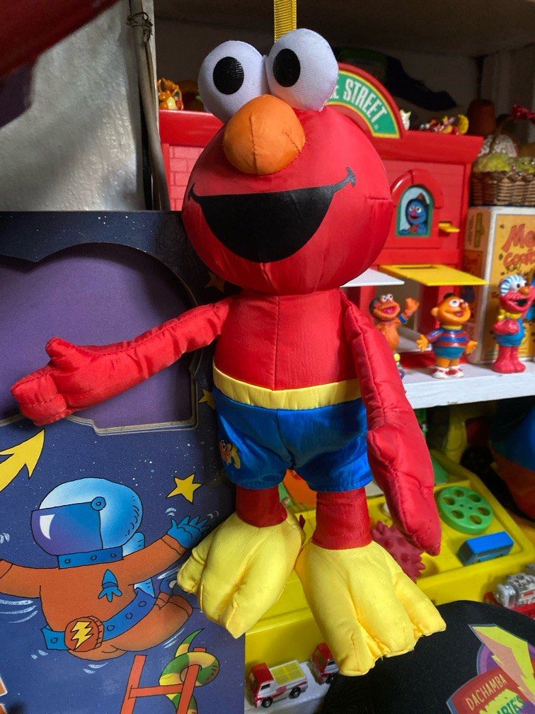 Bath time elmo (Category: Infant Playtime) located in Quezon City. Submitted by cpbautista (Listing ID 1395224702, Image 1). Description: For sale: Elmo bath time plush toy Around 11 inches tall QC area.