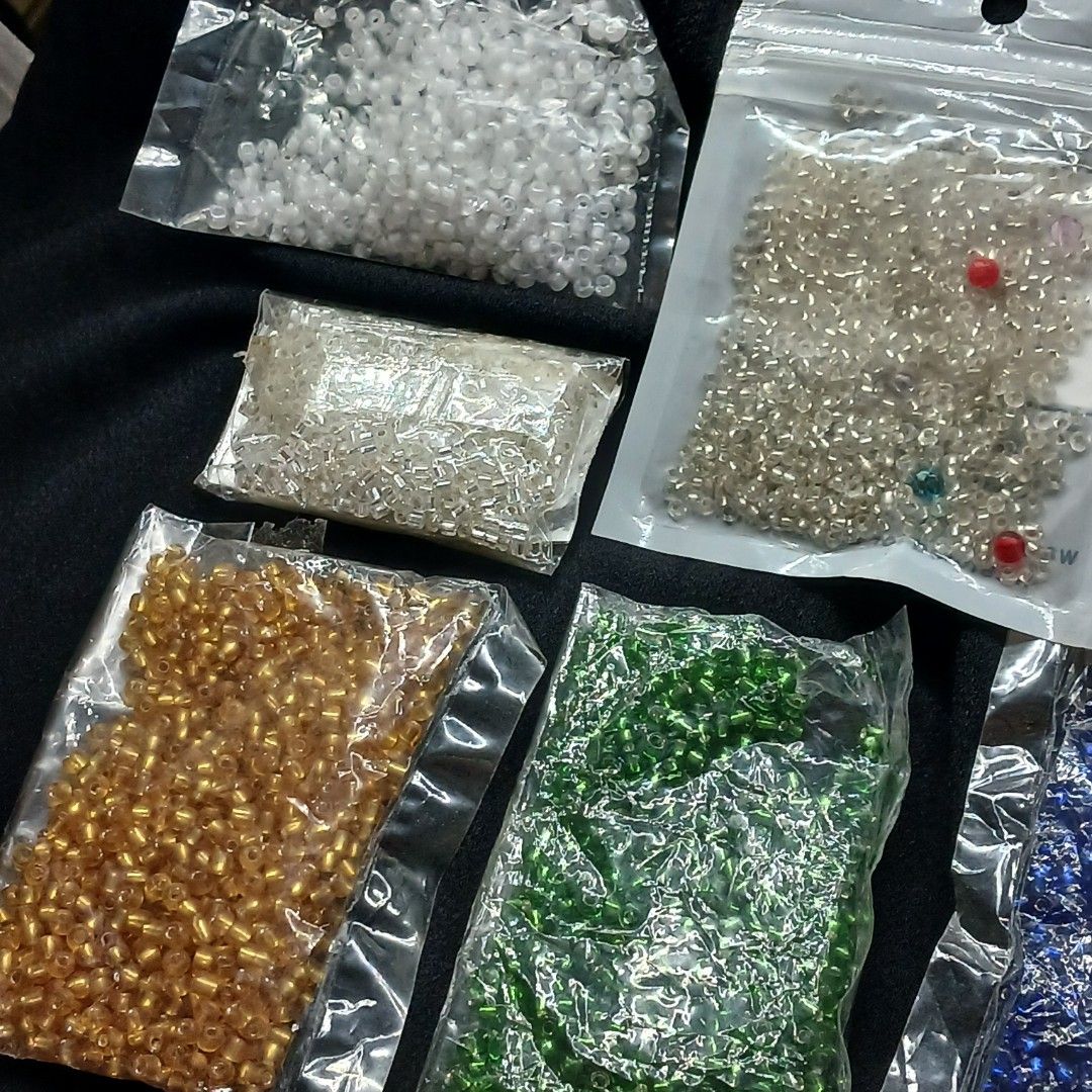 Beads Bundle (Set 1) - Arts and Crafts Supplies (Category: Craft Supplies & Tools) located in Malabon City. Submitted by 250andBelowCo (Listing ID 1395281857, Image 3). Description: Set 1 - Bundle of Beads. Mostly metallic / frosted type. Small size, around 2-3mm. For arts and crafts, jewelry making, beaded bracelets, necklaces, bags, charms, etc. RFS: Too many supplies. Need to declutter. Color of actual product might vary from screen. Please ma