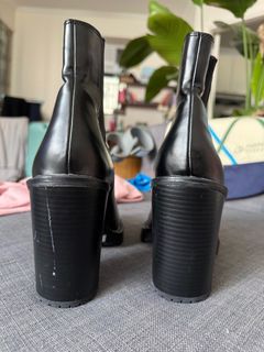 （分類：）位於 。 由 noemiesoler 提交（商品編號 1395249620，圖片 1）。簡介： 。
