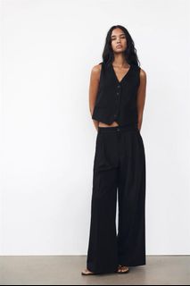 (Category: ) located in . Submitted by shoppessss (Listing ID 1395243383, Image 1). Description: .