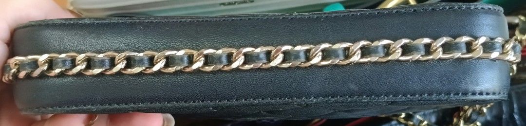Chanel Quilted Chain Bag (Category: Luxury Bags & Wallets) located in Legazpi City. Submitted by georgepineda791 (Listing ID 1395223853, Image 3). Description: -Preloved Chanel 3 compartments (2 zip + 1 open middle) 💎 With code / holosticker & gold-tone hardware 💼 Can be styled as a wallet on chain or a chic CP sling. ⚠️ Note: Leather between the chain is cut, but easily fixable for someone madiskarte. 💸 Offered at just a fraction of its origi