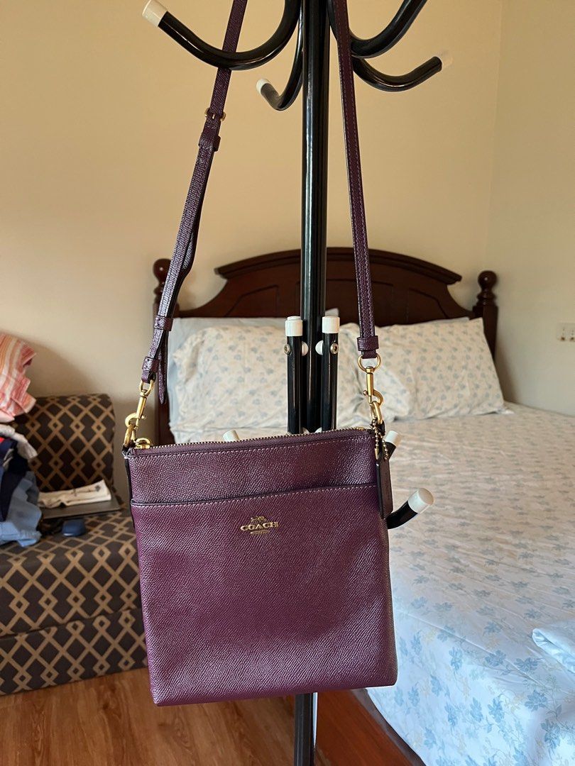 Coach cross-body bag (Category: Cross-body Bags) located in Mabalacat. Submitted by fourthoct (Listing ID 1395243736, Image 1). Description: ⭐️ has minimal/unnoticable damage (see last photos).