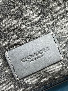 (Category: ) located in . Submitted by shopclusive (Listing ID 1395179850, Image 1). Description: .