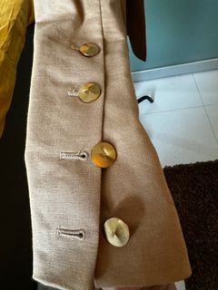 (Category: ) located in . Submitted by uniqdes (Listing ID 1395232181, Image 1). Description: .