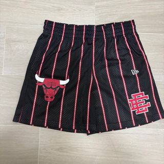 （分類：）位於 。 由 sneakers434 提交（商品編號 1395210895，圖片 1）。簡介： 。