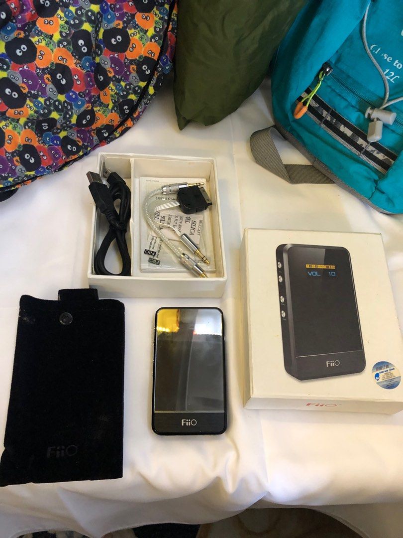 Fiio dac (Category: Soundbars, Speakers & Amplifiers) located in Baguio. Submitted by nalyns_unique_finds (Listing ID 1395323003, Image 3). Description: .